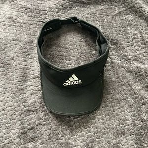 Adidas visor